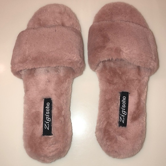 Shoes - Fuzzy Slippers (Size 6) - NEVER WORN!!